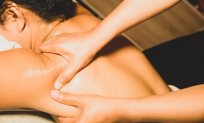 Séances d'évasion de bien-être des tissus profond , Cagnes-Sur-Mer, BAN NUAD THAI MASSAGE